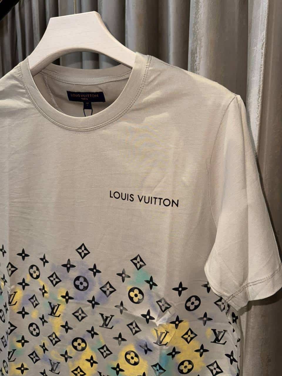 LOUIS VUITTO_N BEIGE ROUND NECK TSHIRTS IN ULTRA PREMIUM QUALITY