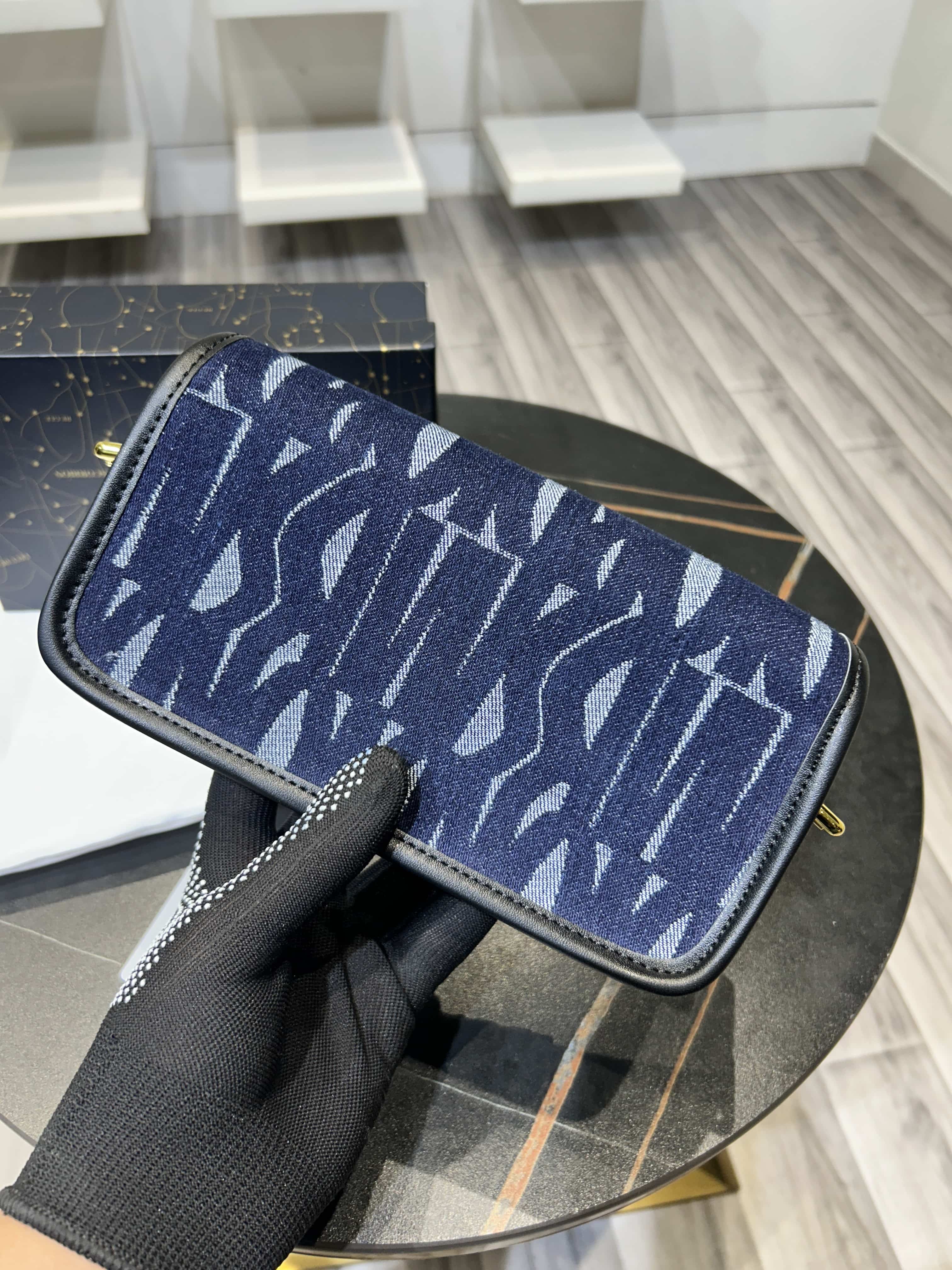 MISS_DiOR_Premium_Flap_Cross_Body_Bag_890
