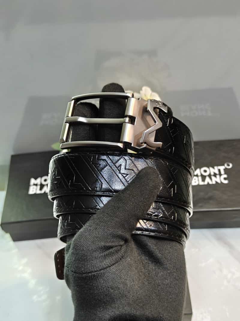 MONT BLANC PREMIUM QUALITY REVERSEABLE BELT WITH OG BO...X MB-704