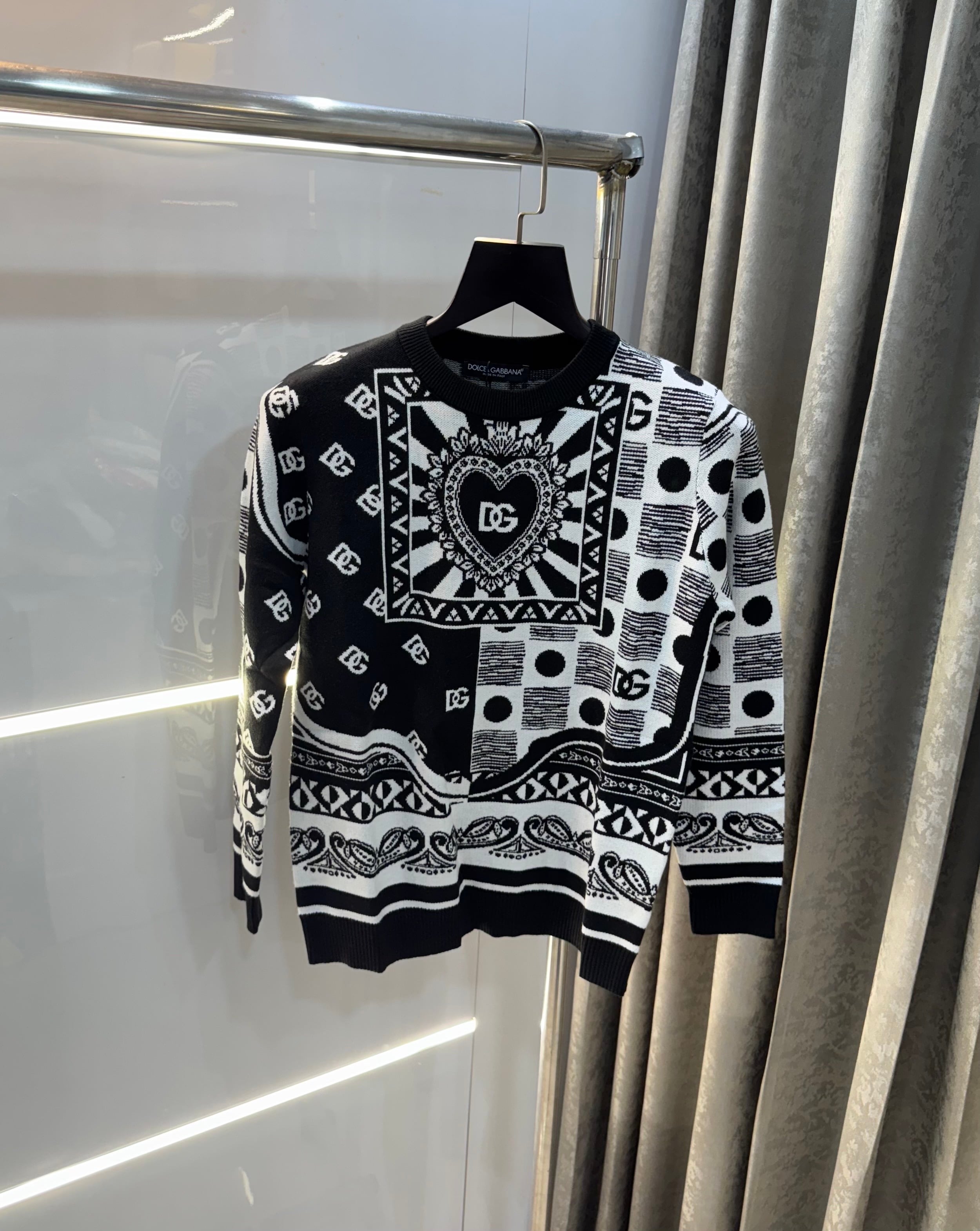 Dolce&Gabbana Black Designer Imported Knitted Pull Over