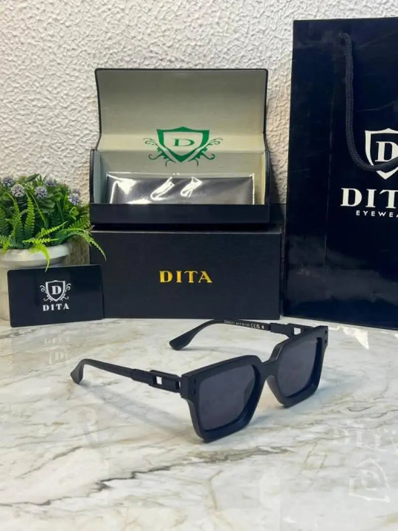 DITA_9831_FULL_BLACK