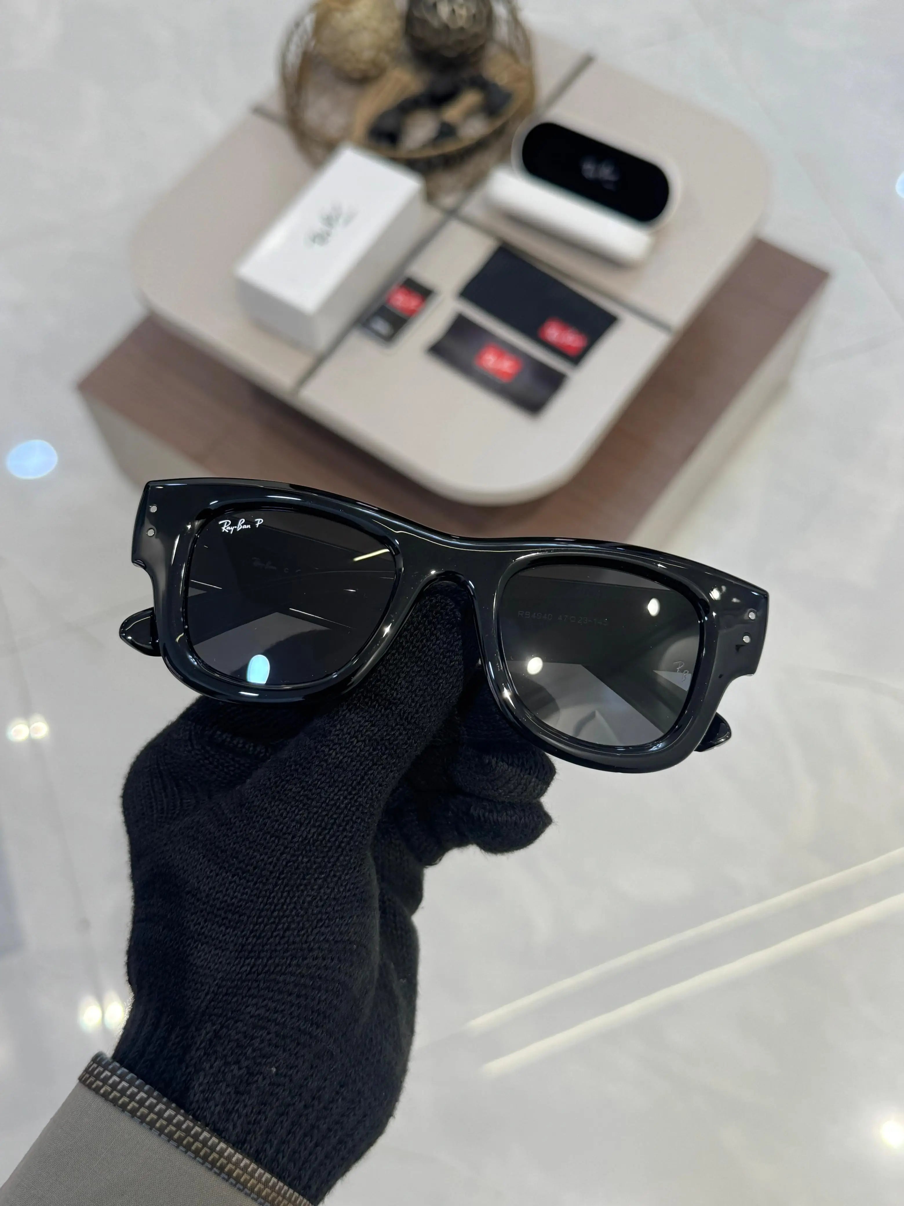 Rayban 4940 Shine Black Puffer Diamond Edition