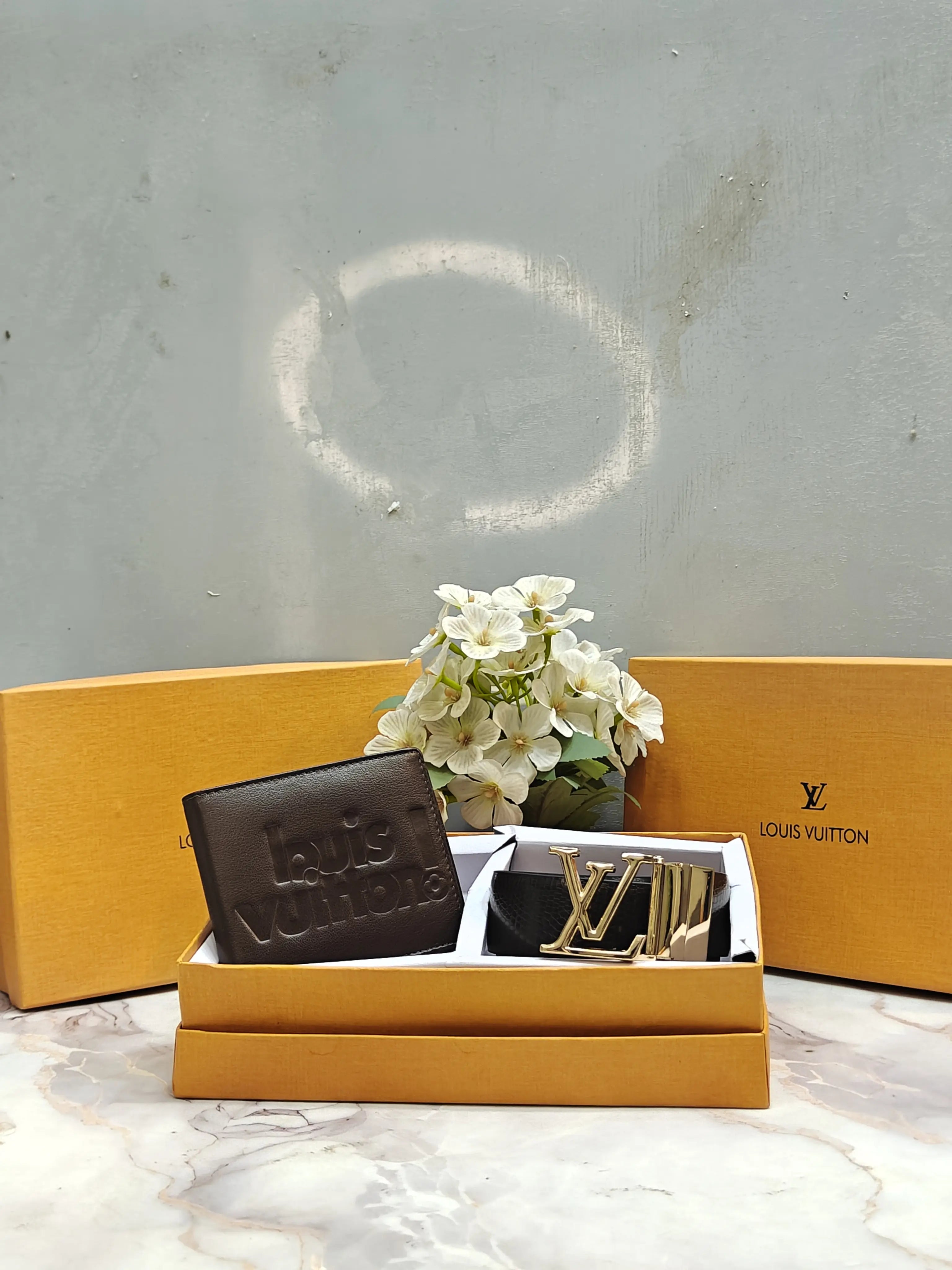LV LOUIS VUITTON PREMIUM QUALITY REVERSEABLE BELT & SOFT WALLET COMBO WITH OG BOX