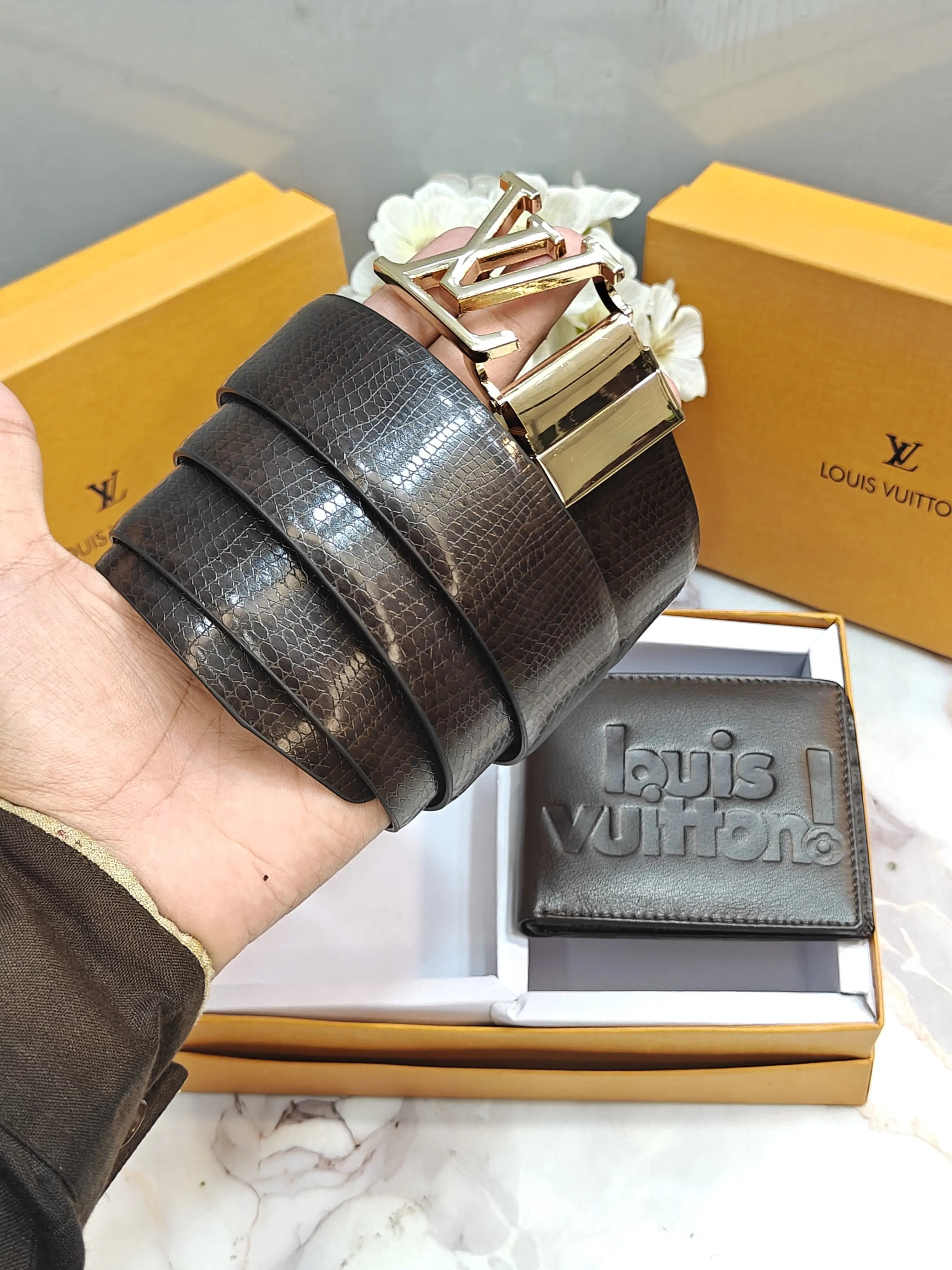 LV LOUIS VUITTON PREMIUM QUALITY REVERSEABLE BELT & SOFT WALLET COMBO WITH OG BOX