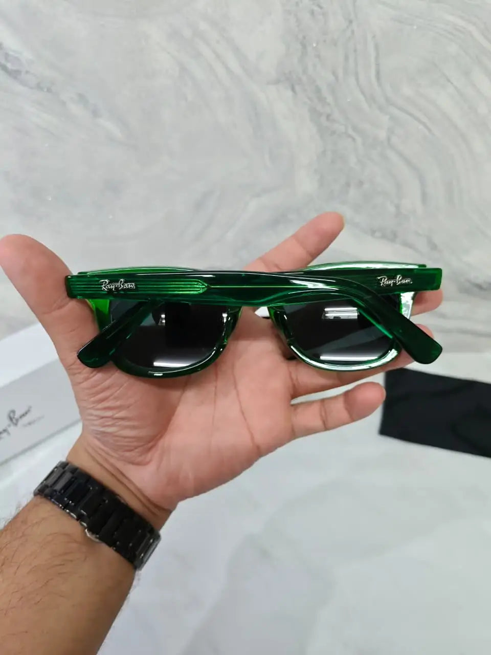 Ray ban 2140 green