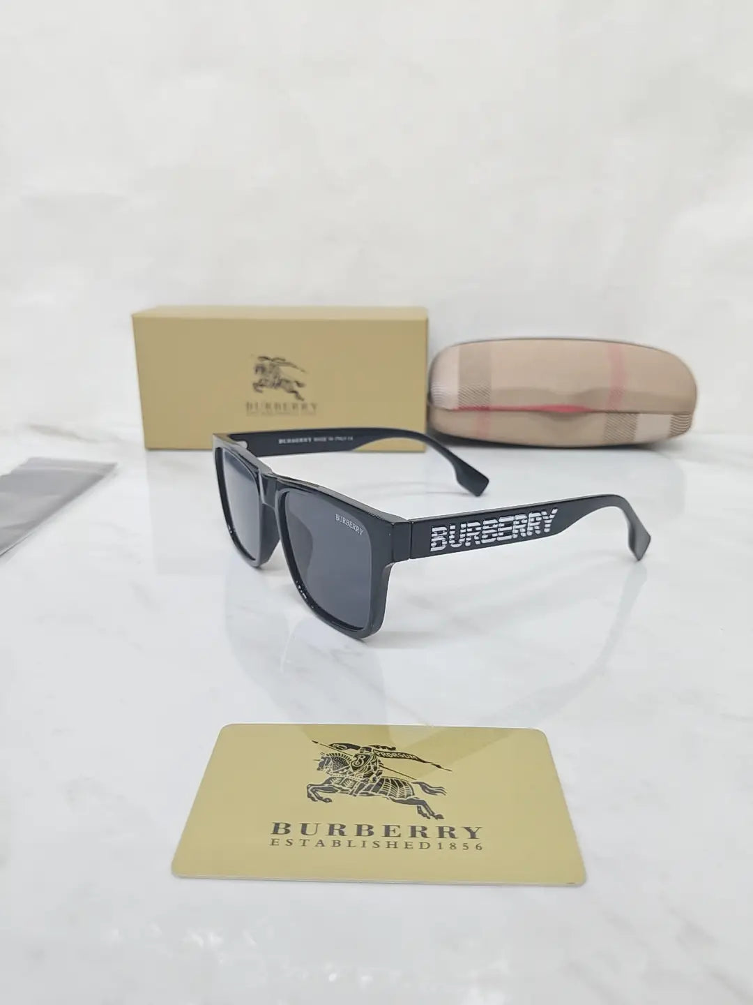 Burberry 4358 Glossy