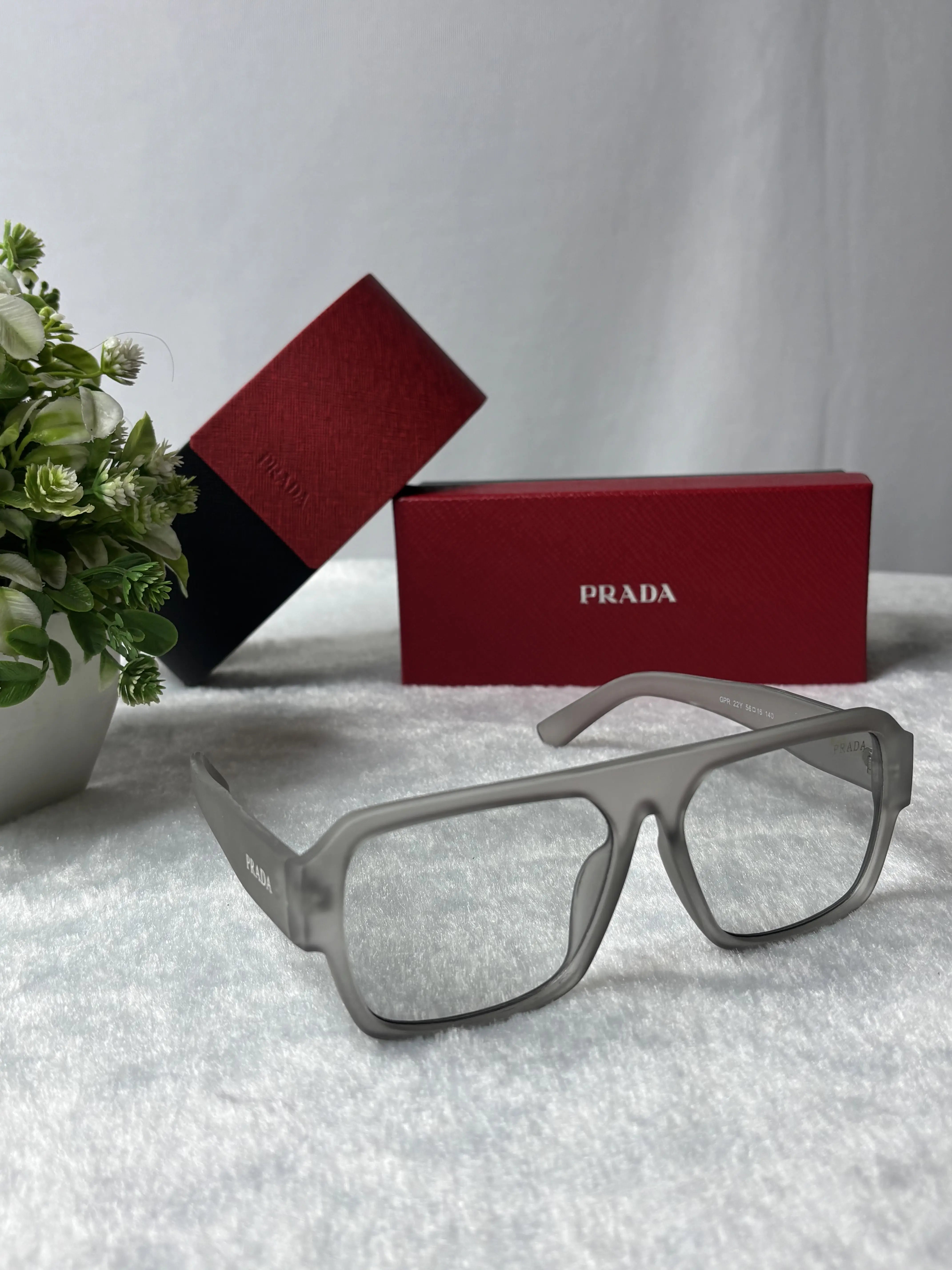 Prada 22 transparent grey
