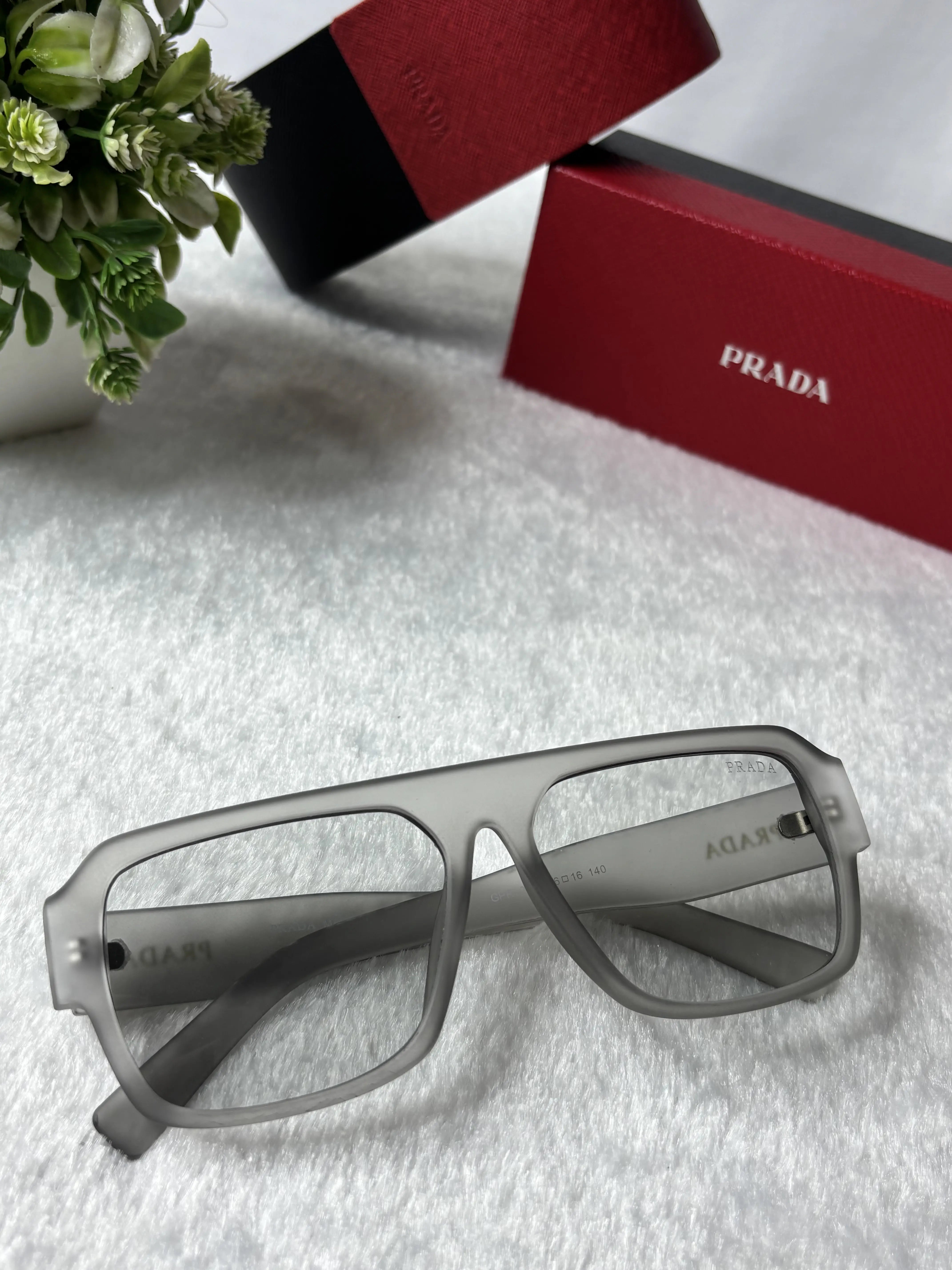 Prada 22 transparent grey