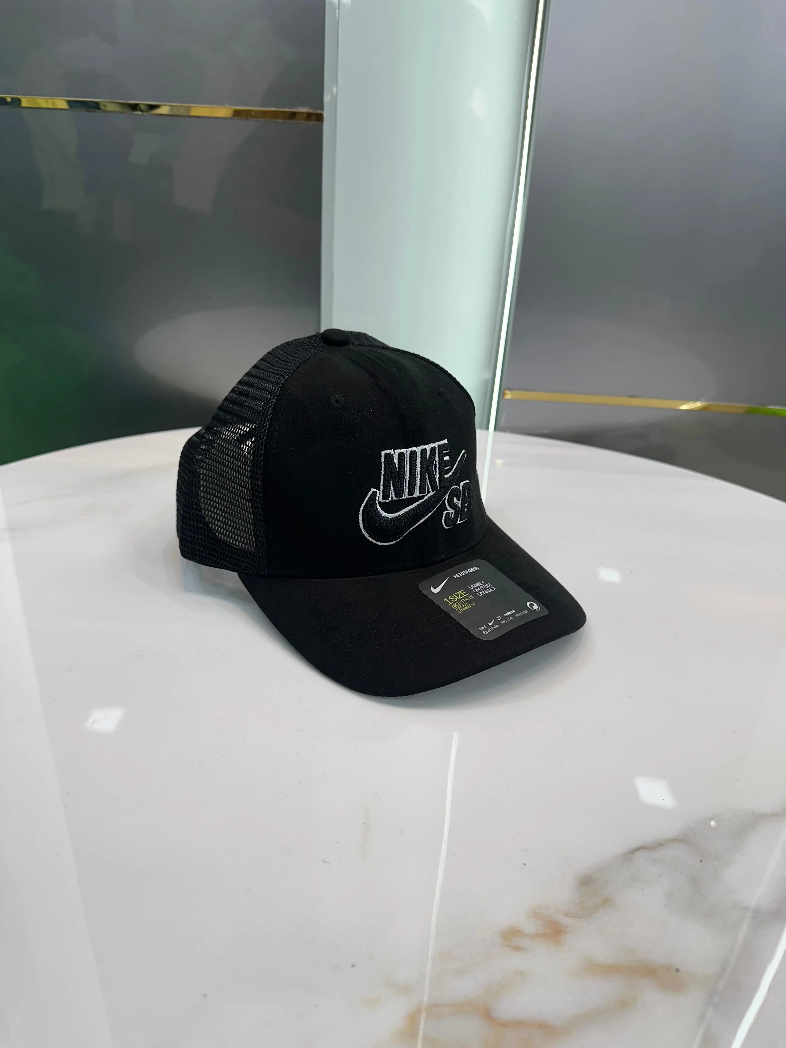 Nik e SB Black (Suede) Premium Imported Cap