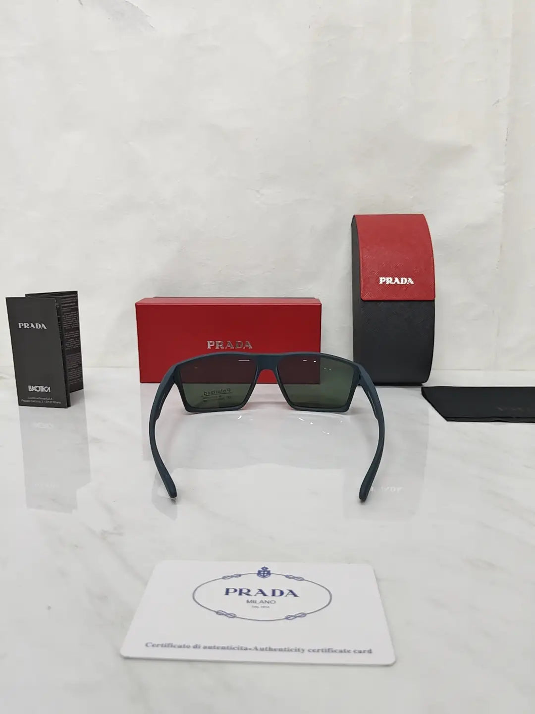 Prada 2039