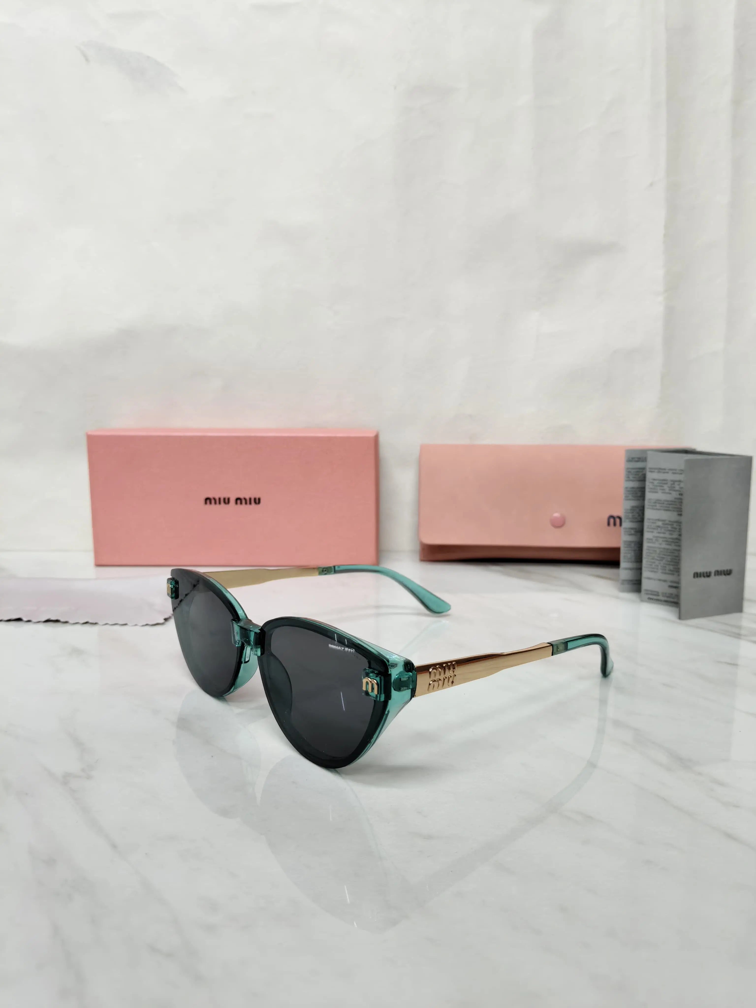 MIU MIU 18538