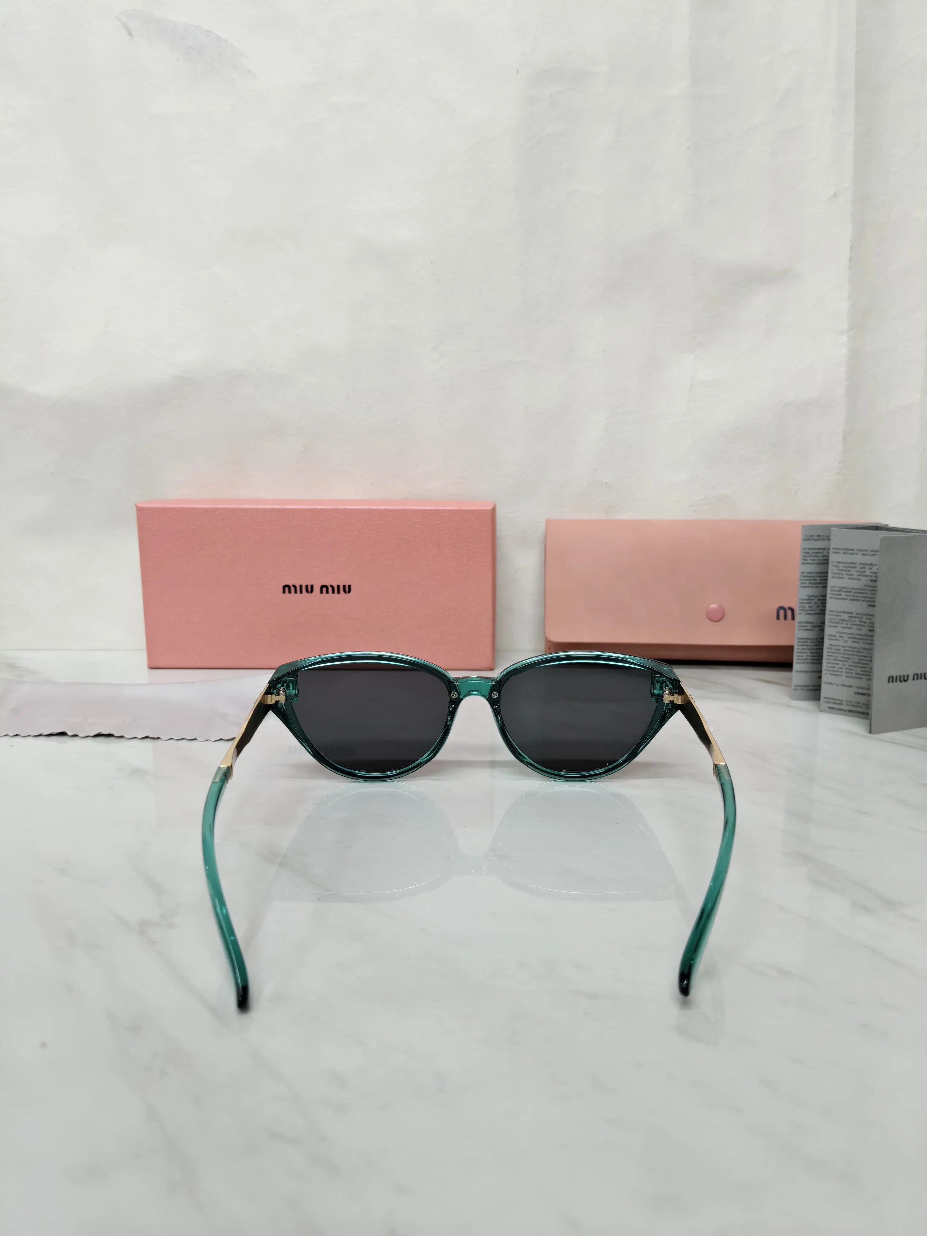 MIU MIU 18538