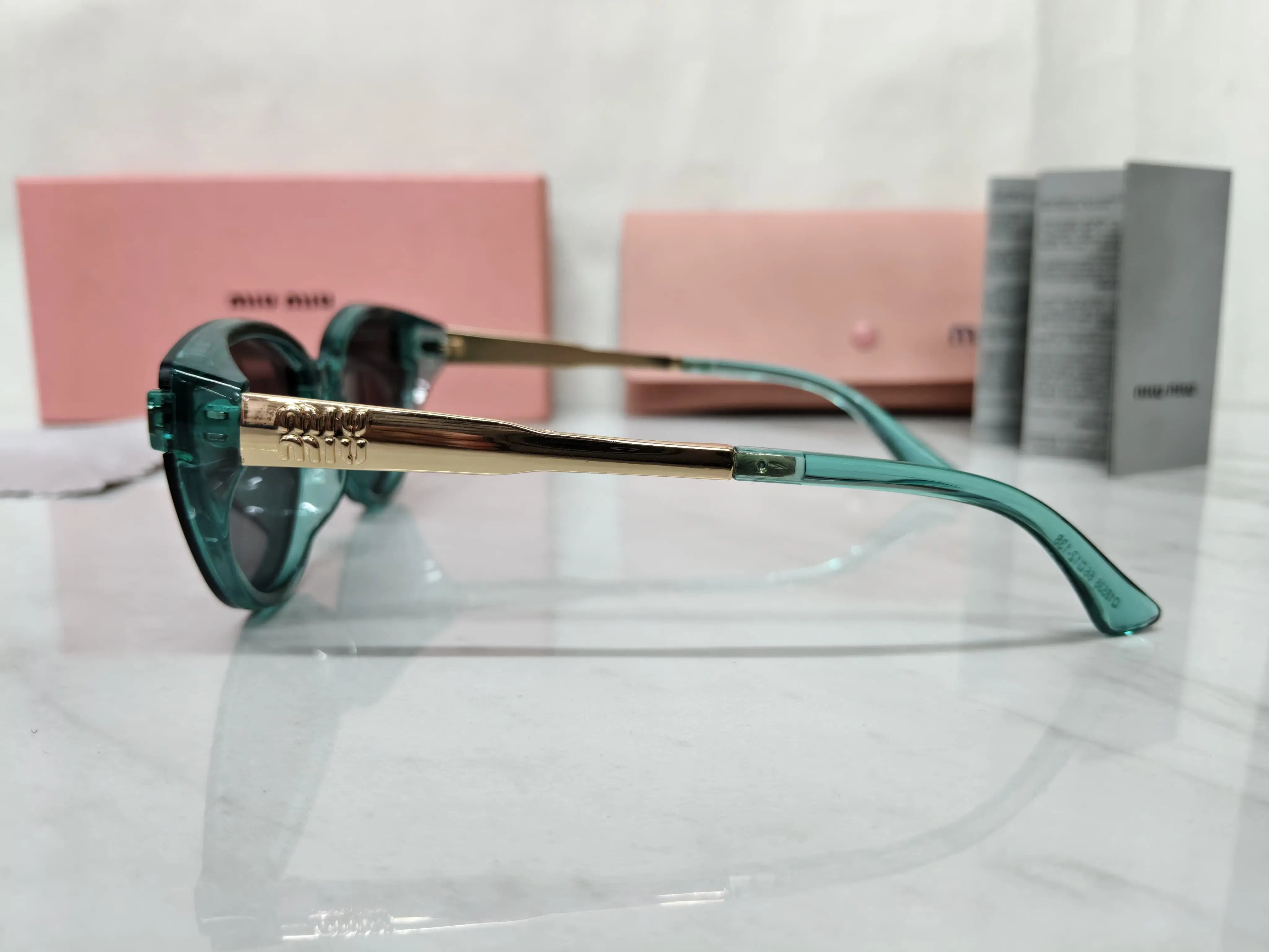 MIU MIU 18538