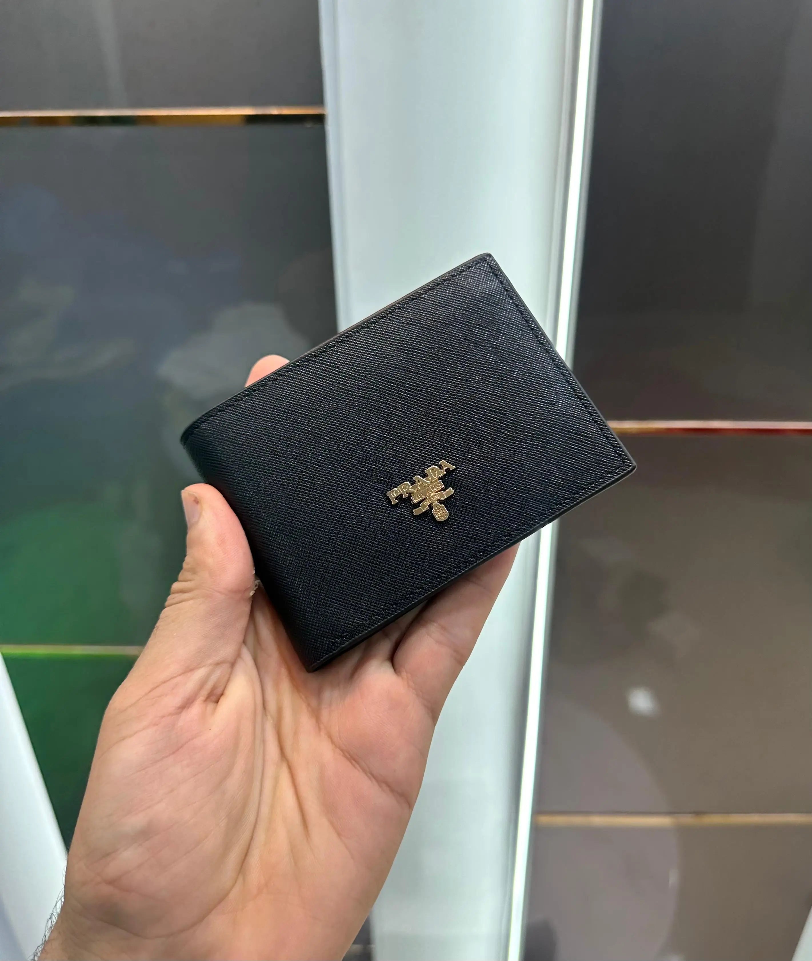 Prad a 001 Black Premium Wallet