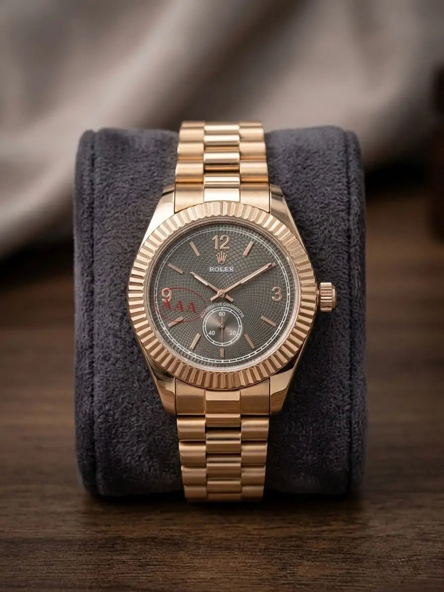 Role_x Oyster Perpetual Rose Gold Grey 225