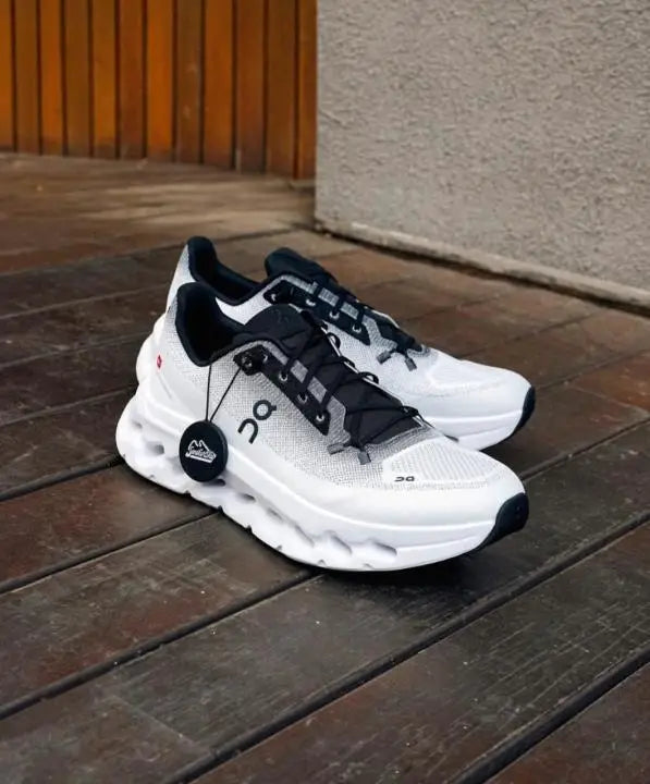 ON CLOUD TILT 2.0 BLACK IVORY