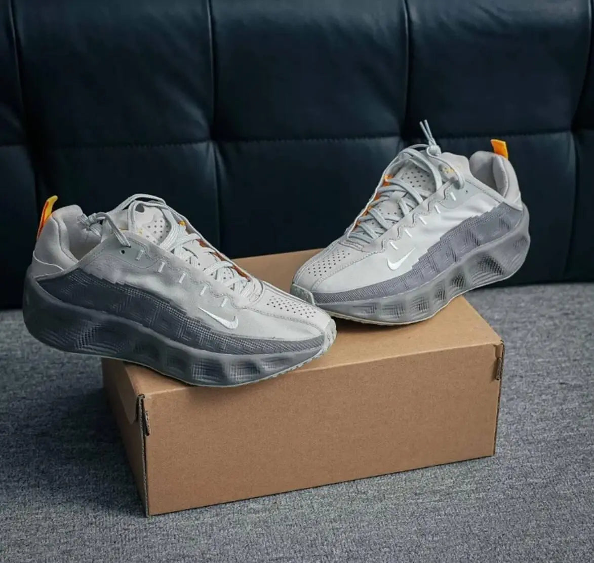 Nike_Ava Rover Wolf Grey Sneaker