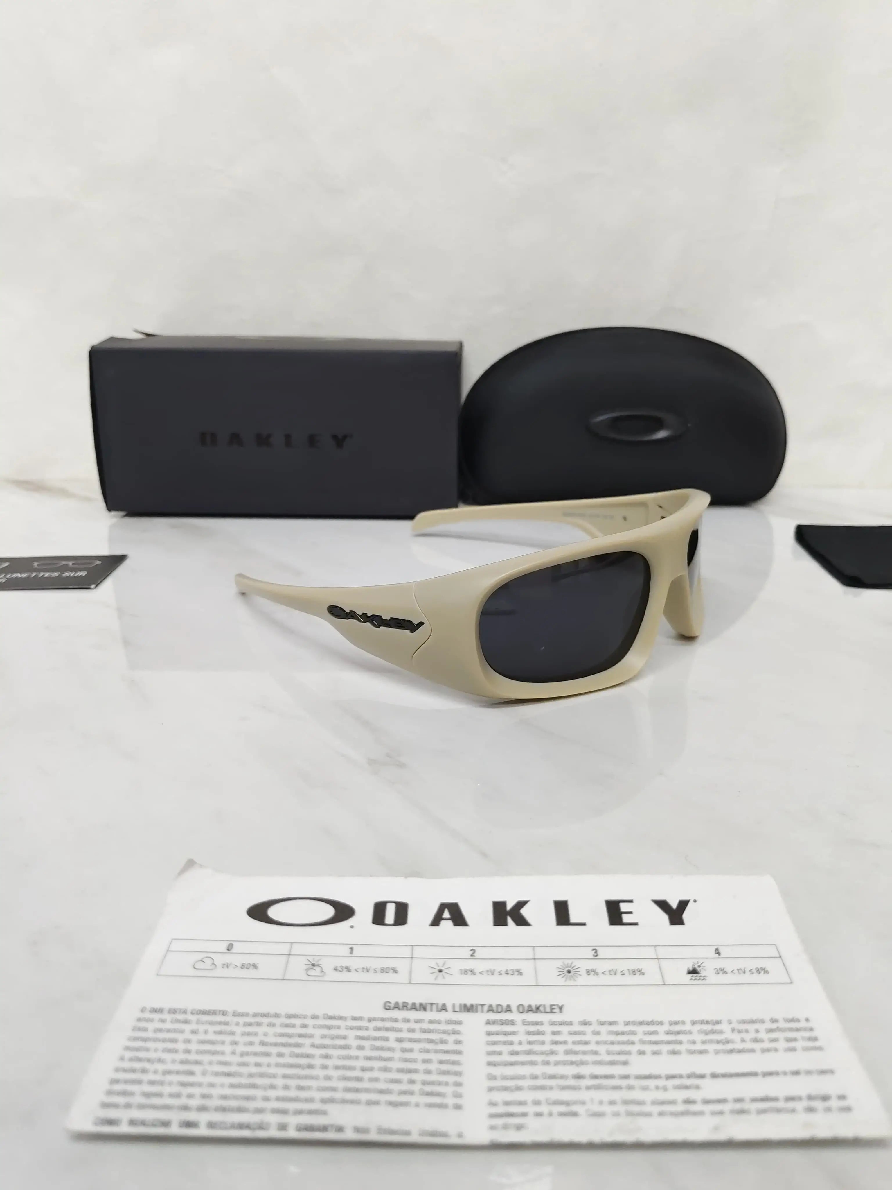 OKALEY DE SOTO BEIGE OO9491