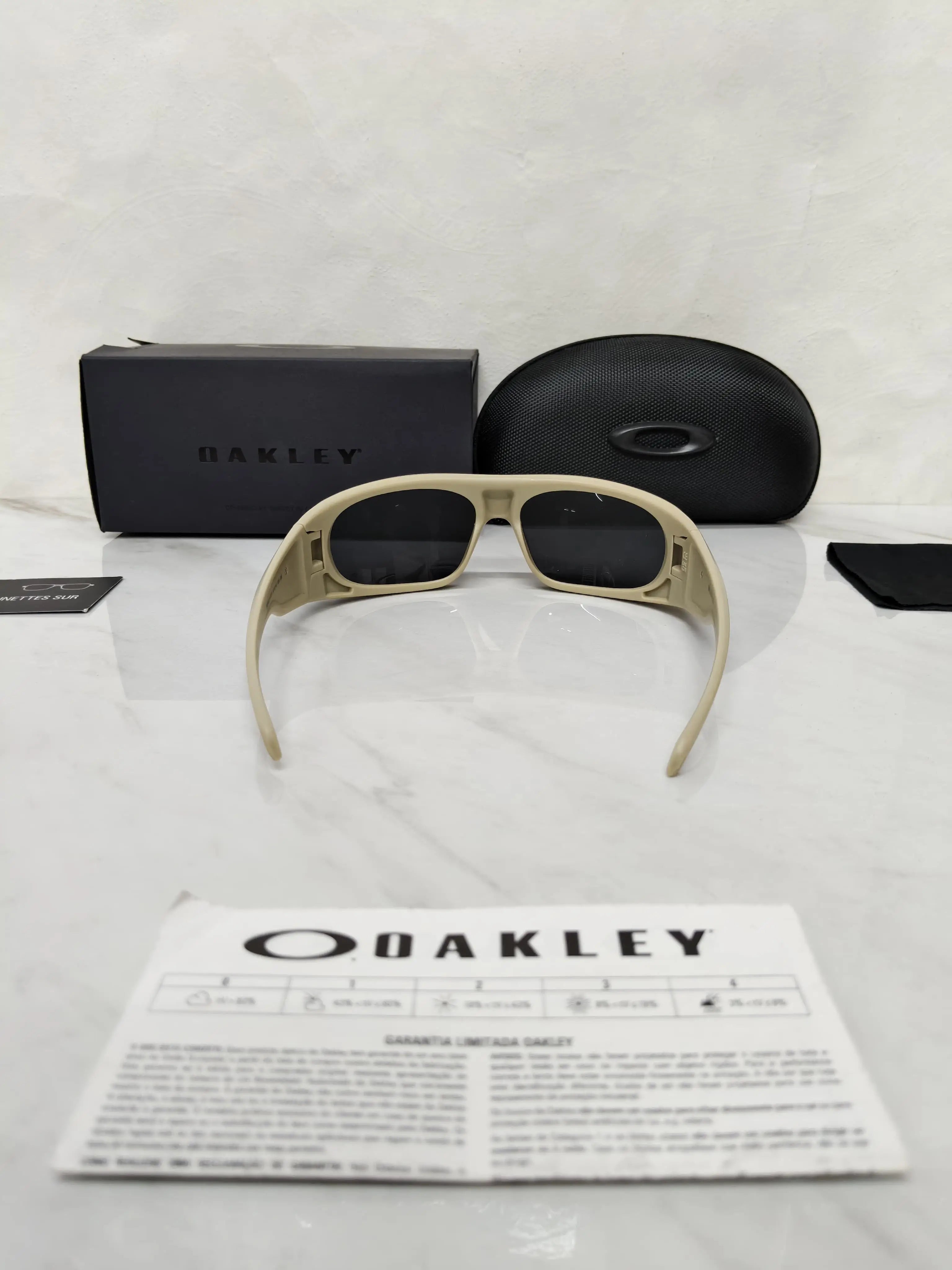 OKALEY DE SOTO BEIGE OO9491