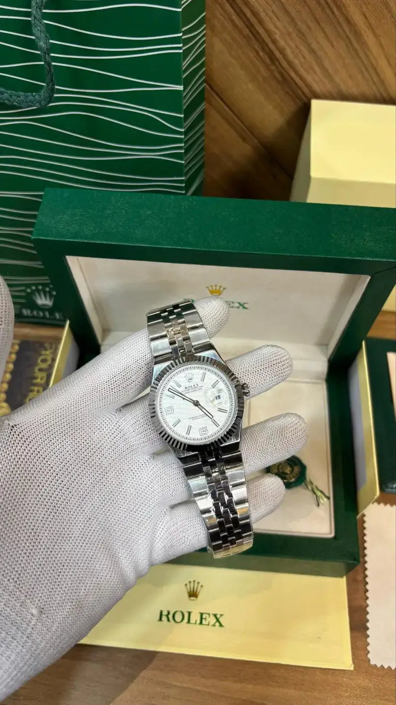ROLEX OYESTER PERPETUAL LAND DWELLER SILVER WHITE DIAL