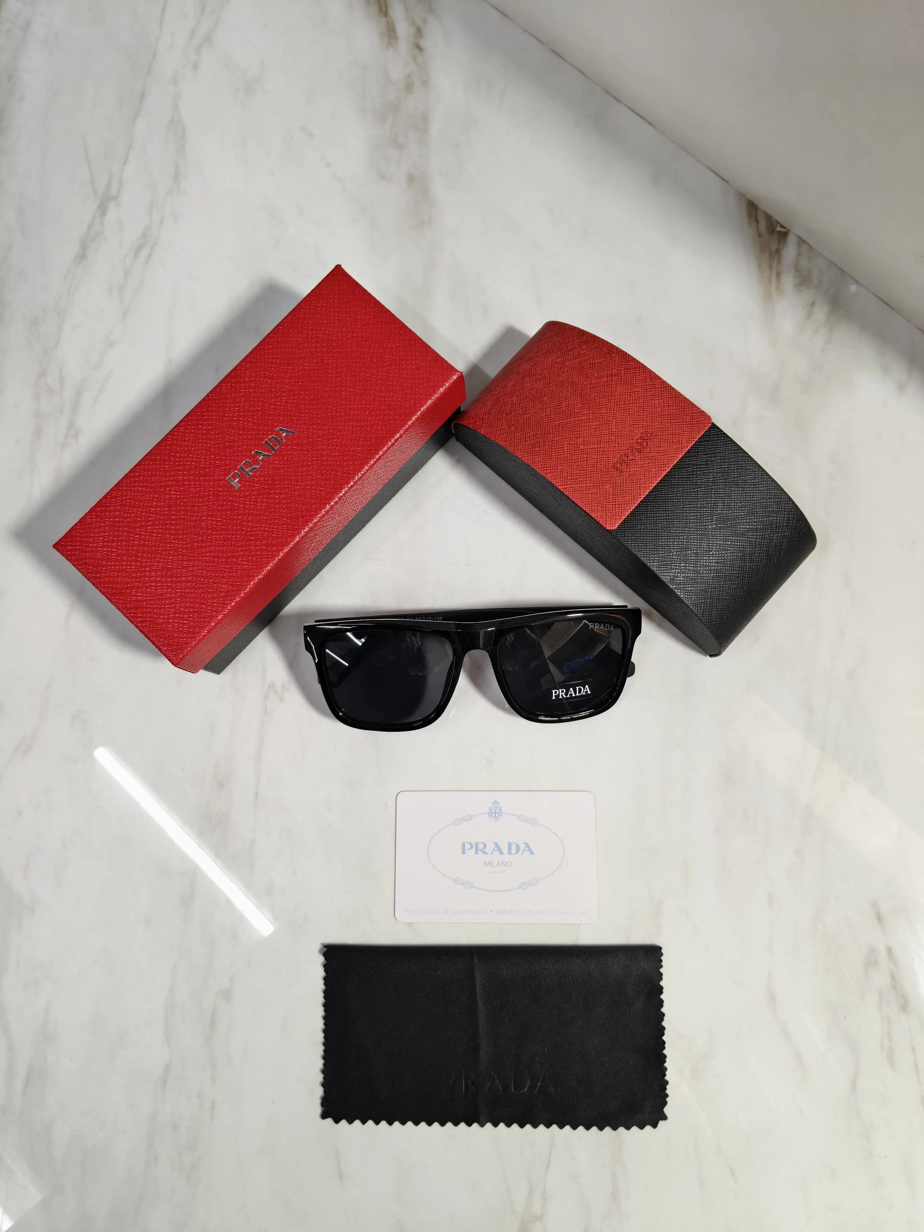 Prada 0268 Black Red