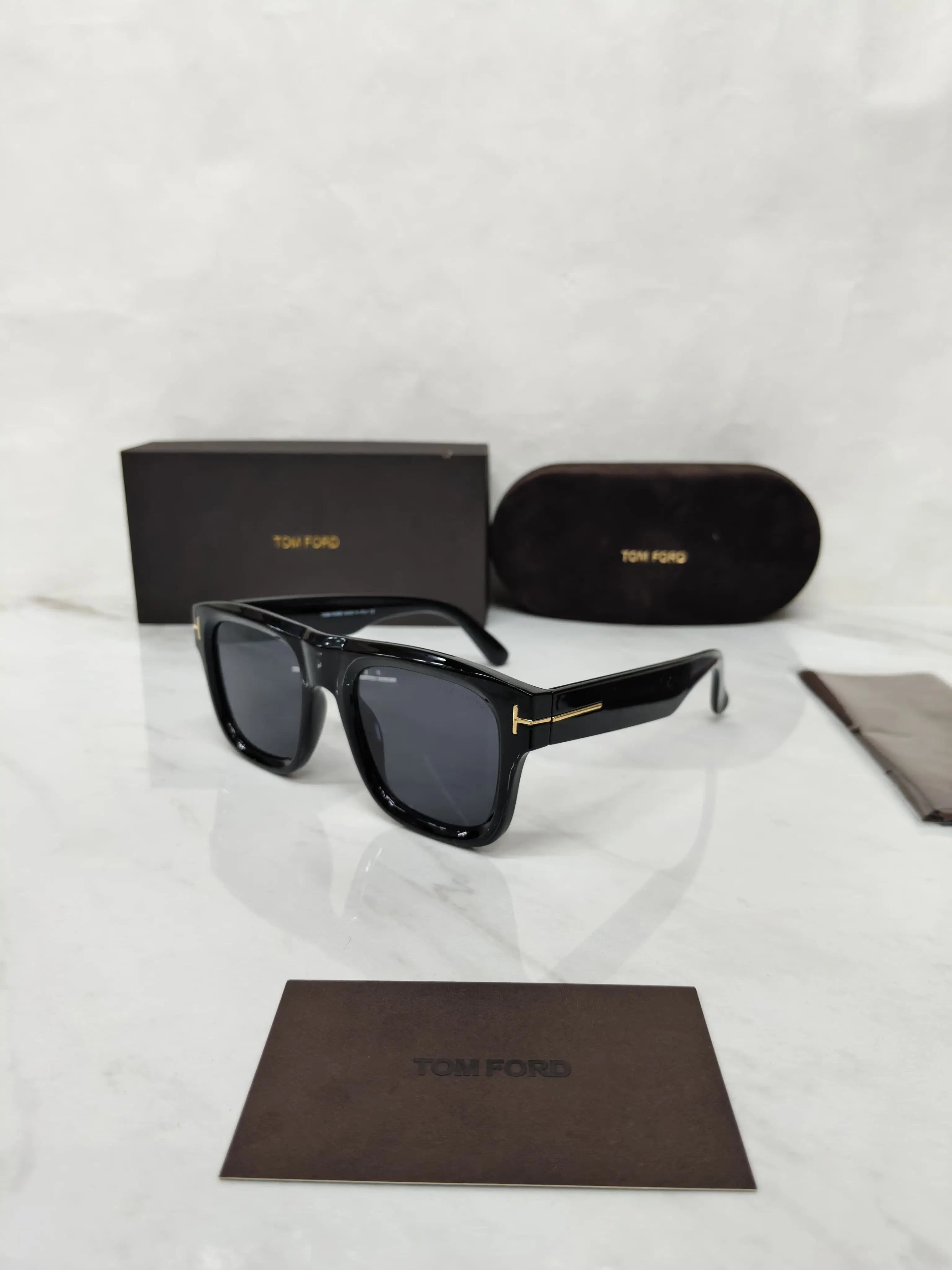 TOM FORD 259 BLACK