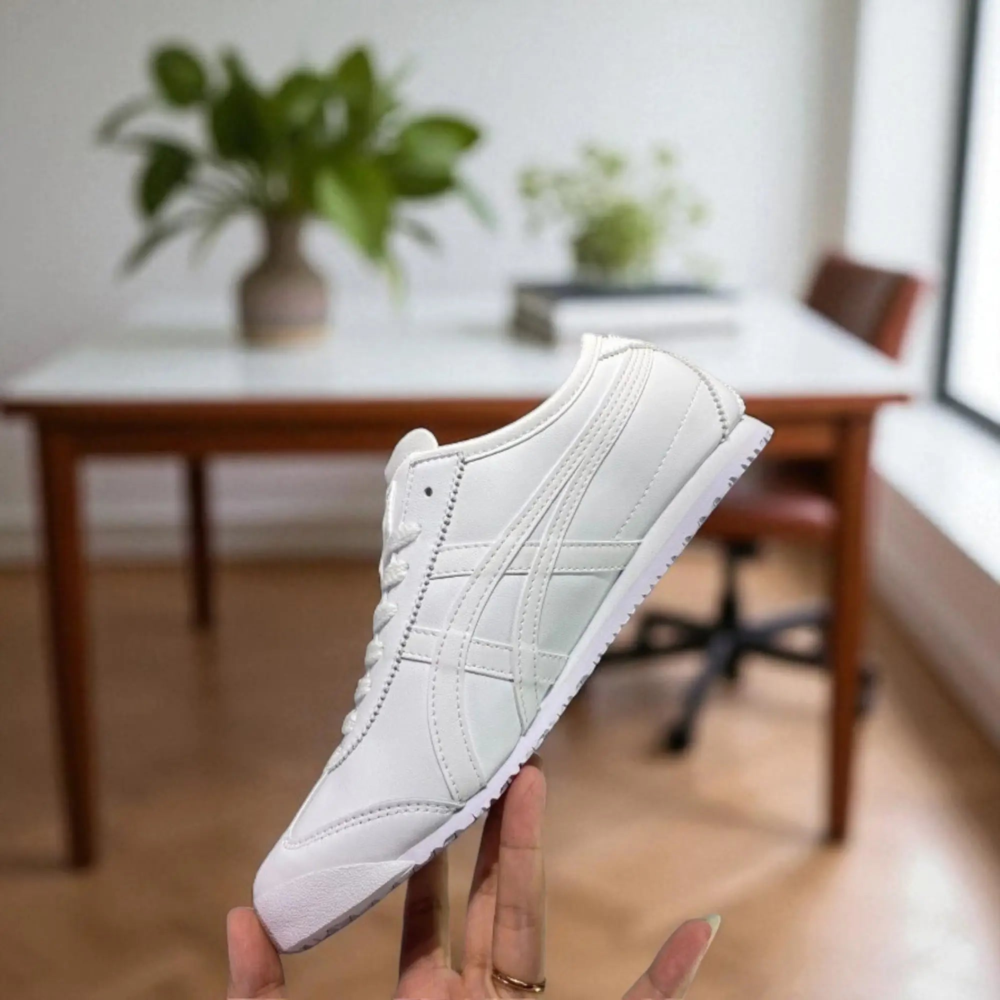 Onitsuka Tiger Mexico 66 Full White  Mens 7A Sneakers D-1908