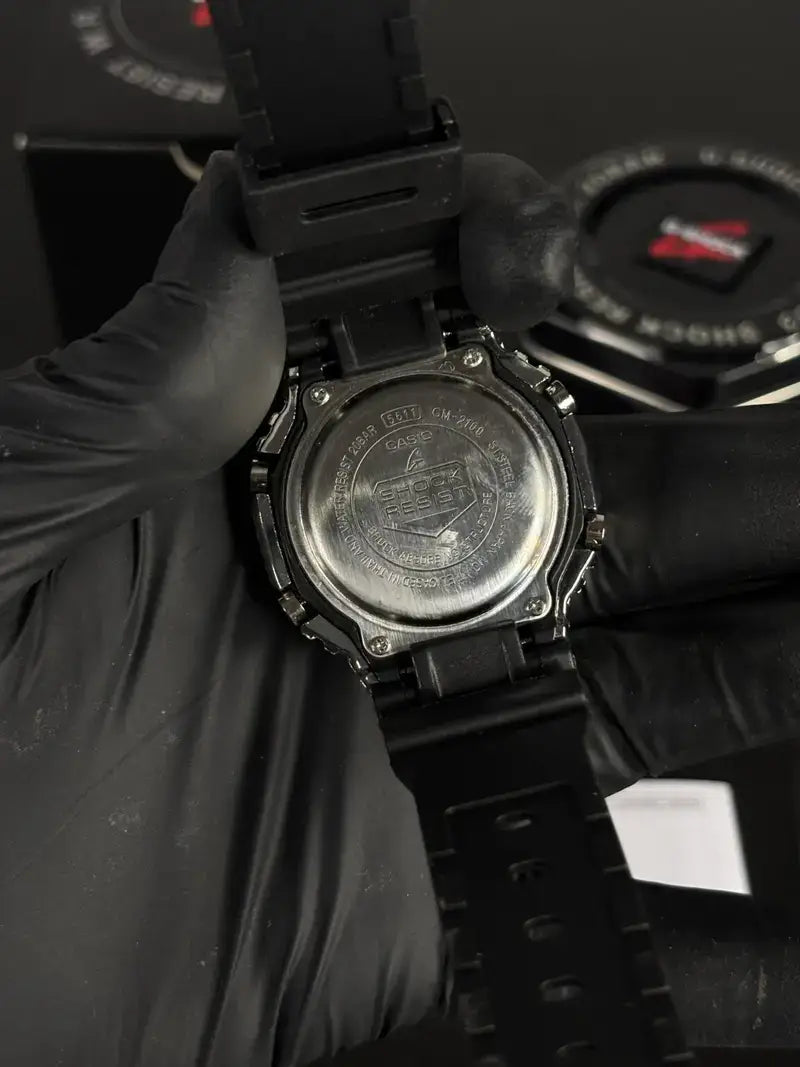 Casio G-Shock GM-2100 Metal dial
