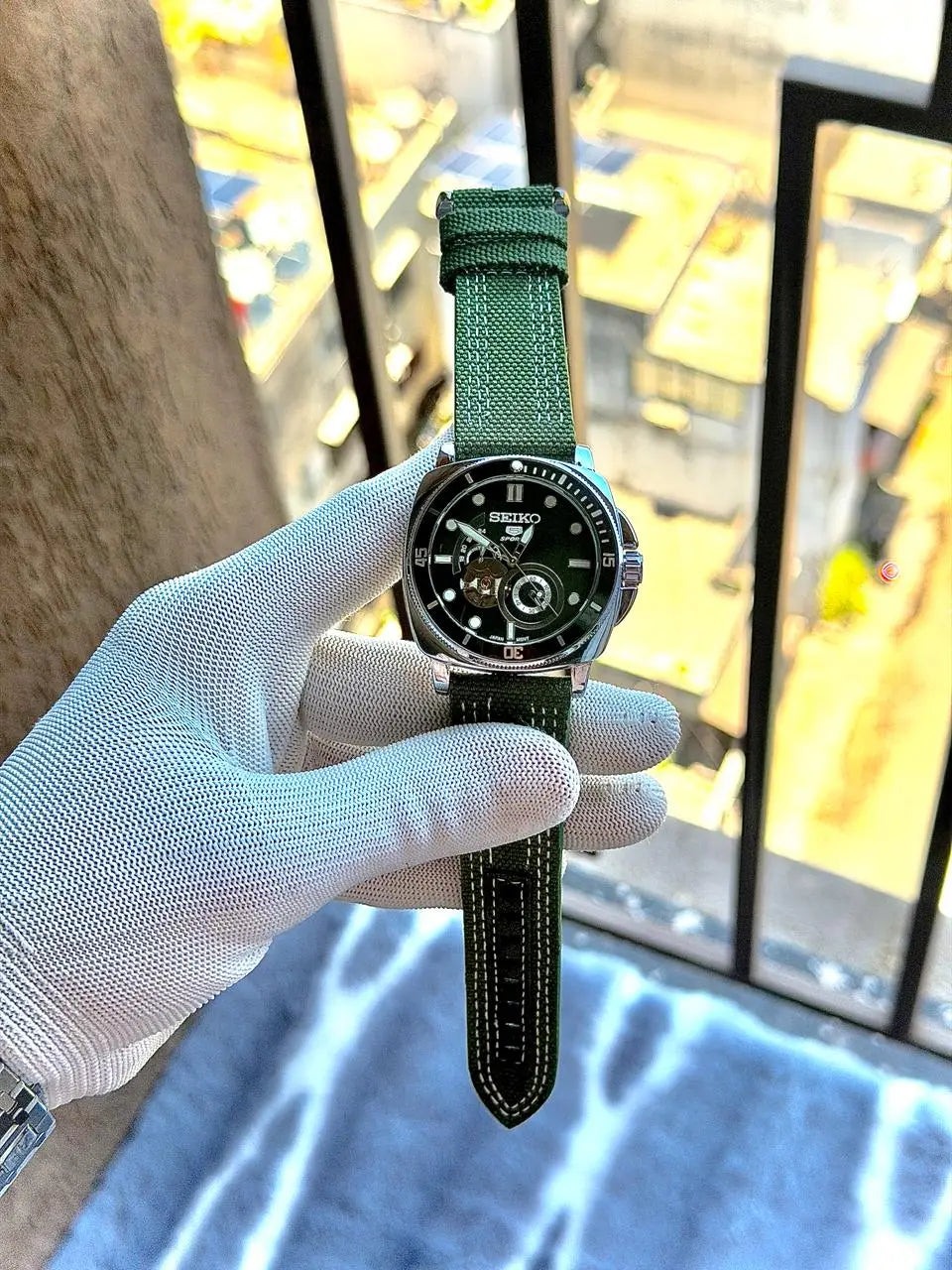 Seiko Sports 5 Green