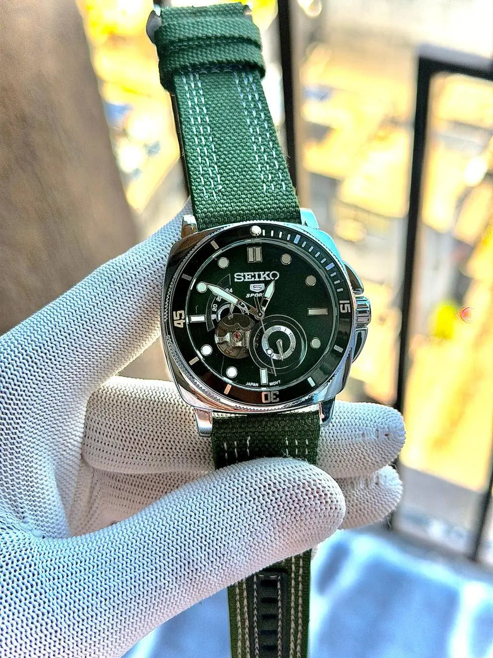 Seiko Sports 5 Green