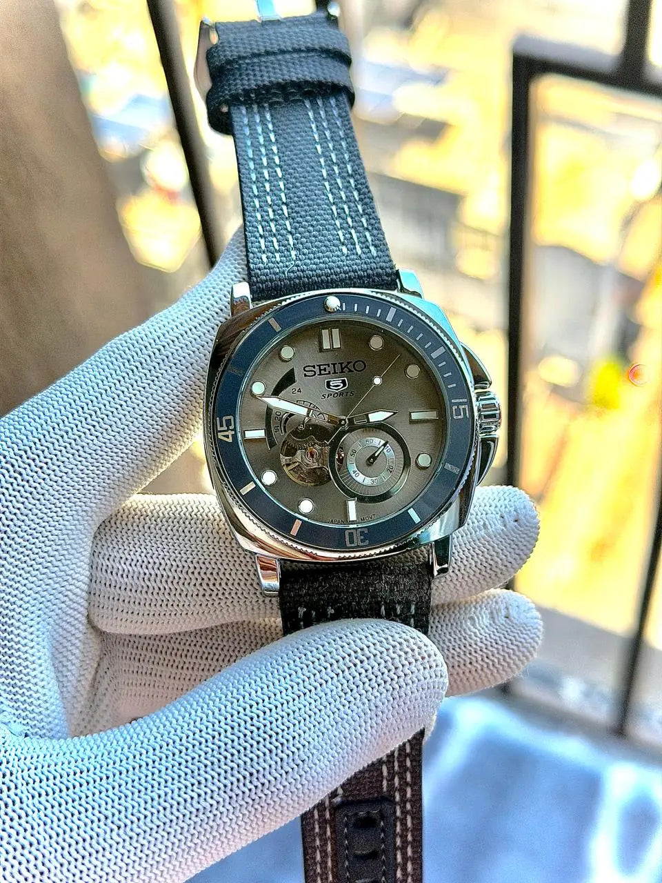 Seiko Sports 5 Grey
