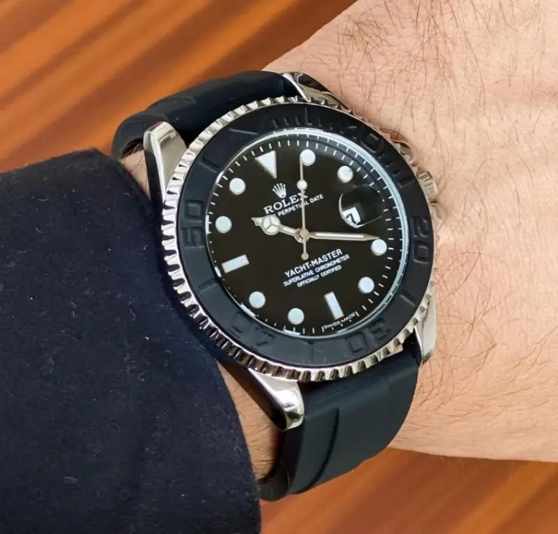 Rolex Yatch Master Silver Black Color